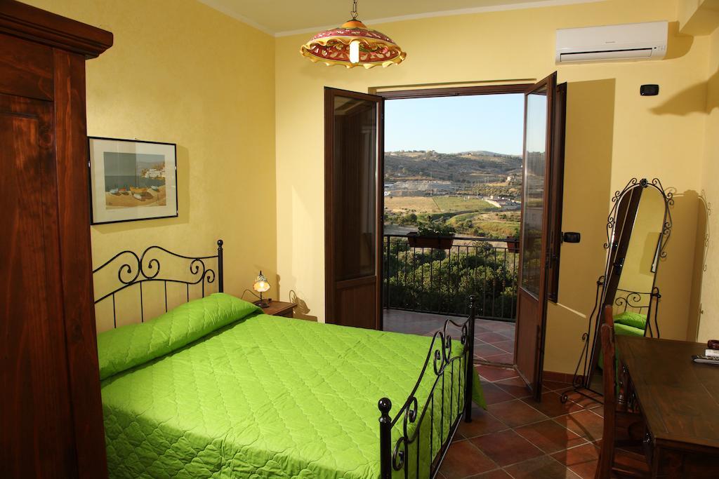 Villa Del Saraceno Realmonte Kamer foto